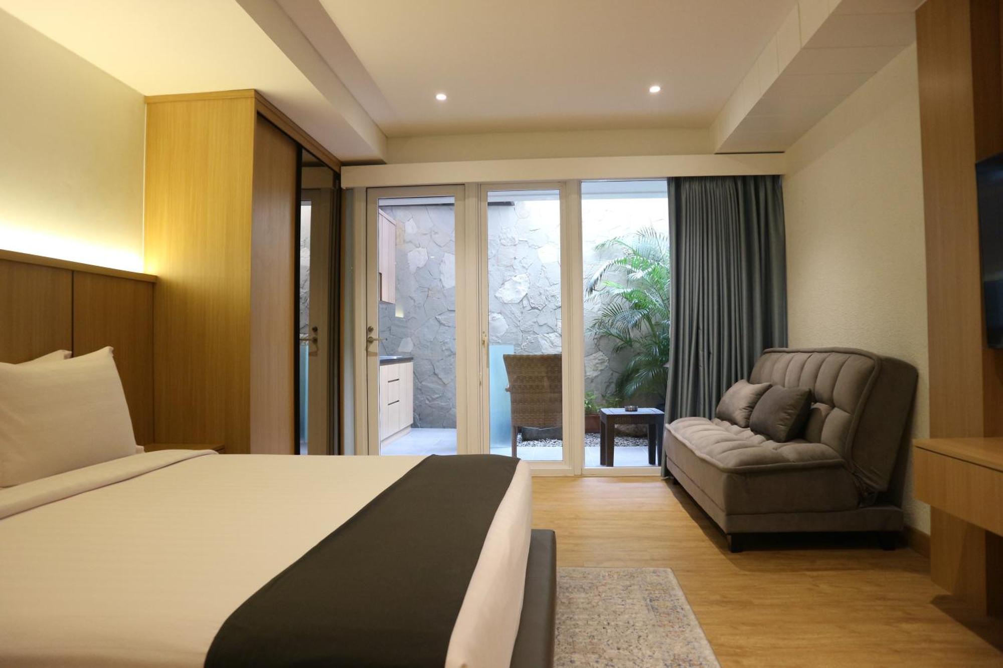 Treehouse Suites - Boutique Serviced Apartment Cakarta Dış mekan fotoğraf